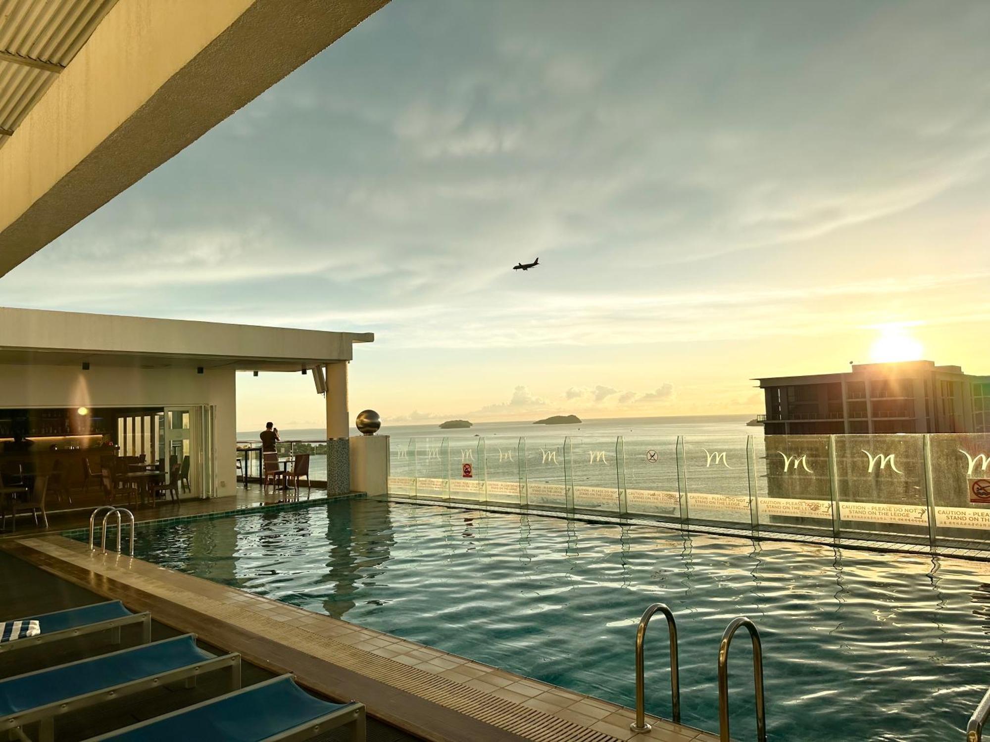 M Centro City Centre @ Gaya Street By Sunset Seaview Vacation Condos Kota Kinabalu Exteriör bild