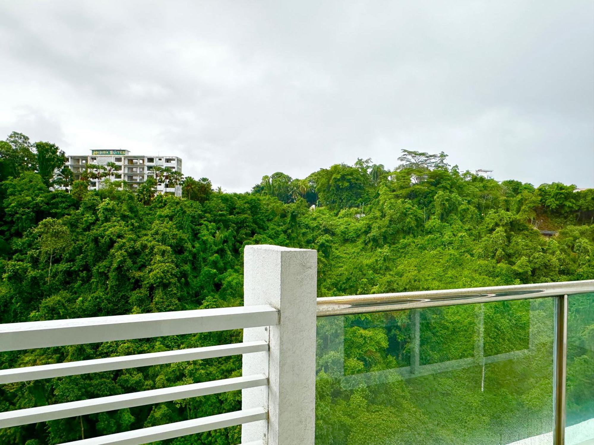 M Centro City Centre @ Gaya Street By Sunset Seaview Vacation Condos Kota Kinabalu Exteriör bild